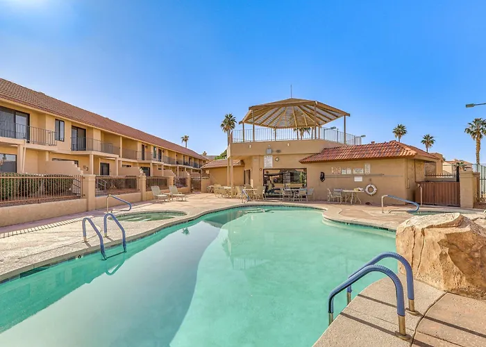1 Mi To Beach: Havasu W/ Balcony