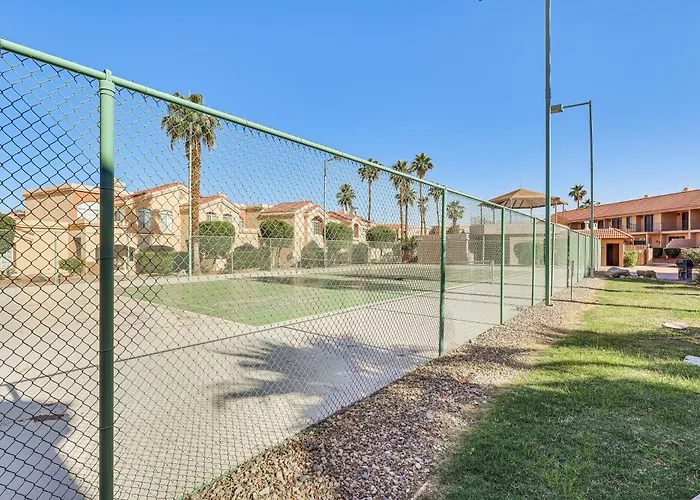 Holiday home 1 Mi To Beach: Havasu W/ Balcony *